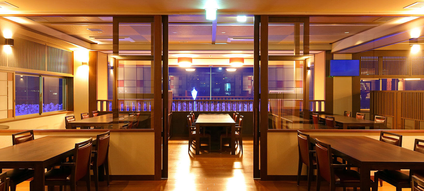オーシャンビューダイニングレストラン「漣」 Ocean View Dining Restaurant “Sazanami”